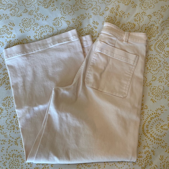 ✨✨EVERLANE Gaucho Jeans!✨✨ - Picture 3 of 5